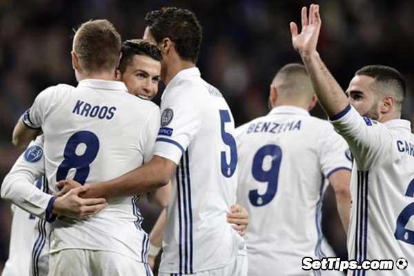 Наполи - Реал Мадрид прогноз: голы будут!